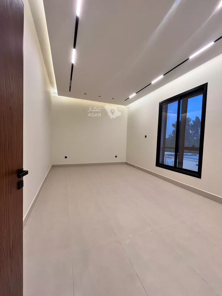 Floor for Sale in Riyadh As Suwaidi Al Gharabi 17