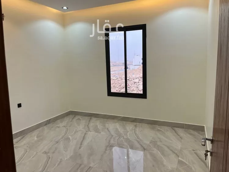 فيلا للبيع في شارع التوحيد, حي العوالي, مدينة الرياض, منطقة الرياض 18