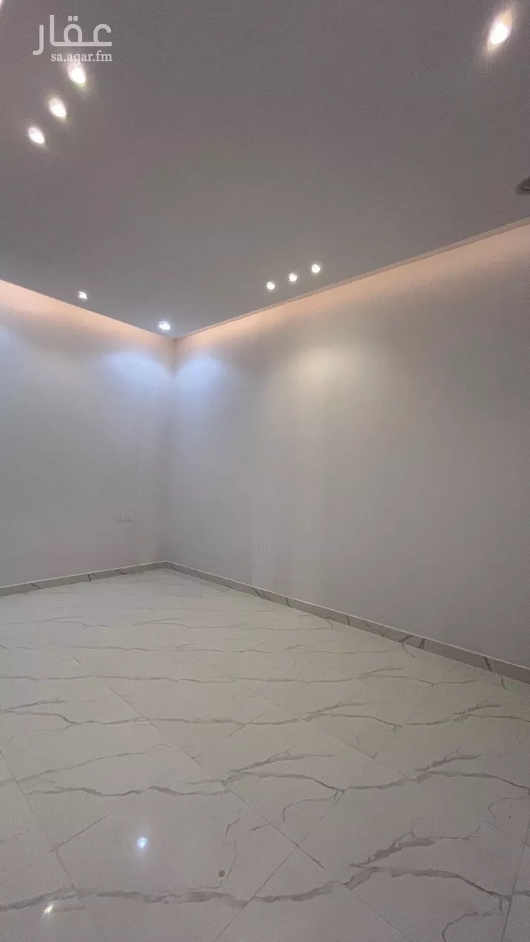 شقة للبيع في شارع أبي عثمان الناجم, حي بدر, مدينة الرياض, منطقة الرياض 8