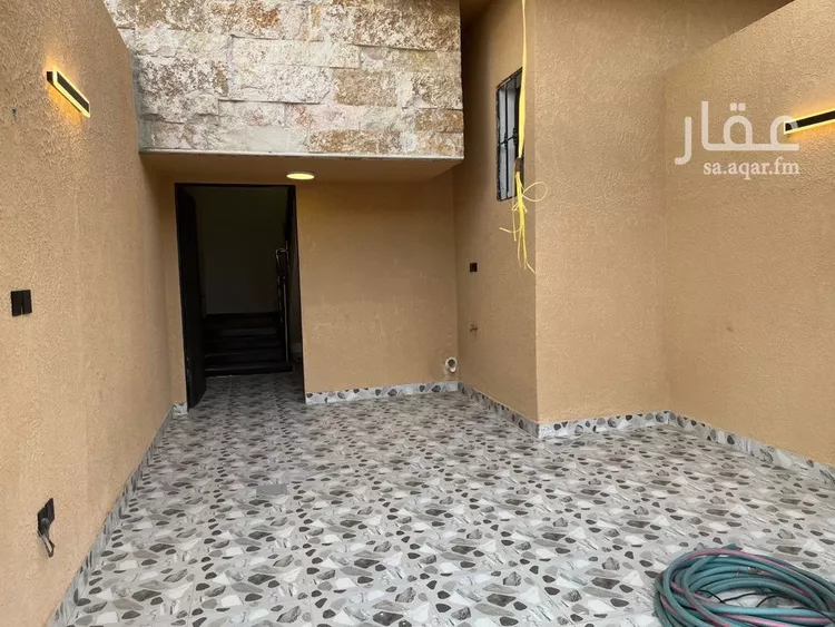 دور للبيع في شارع العرضية, حي طويق, مدينة الرياض, منطقة الرياض صورة 2