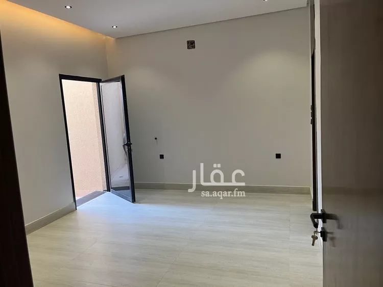دور للبيع في شارع المنتشر, حي طويق, مدينة الرياض, منطقة الرياض 12