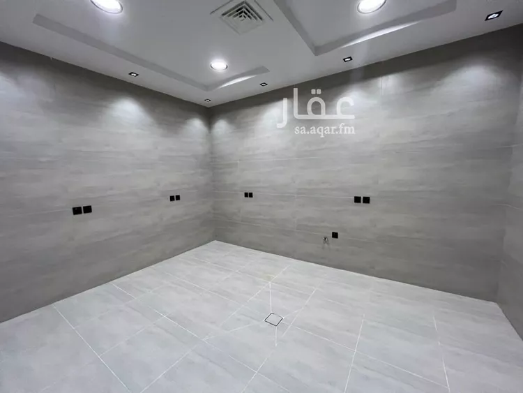 شقة للبيع في شارع أحمد الدورقي, حي عكاظ, مدينة الرياض, منطقة الرياض 8