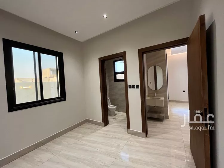 دور للبيع في شارع الحسنة, حي ديراب, مدينة الرياض, منطقة الرياض 13