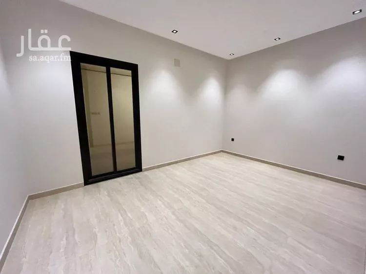 Floor for Sale in Riyadh Al Hazm 6