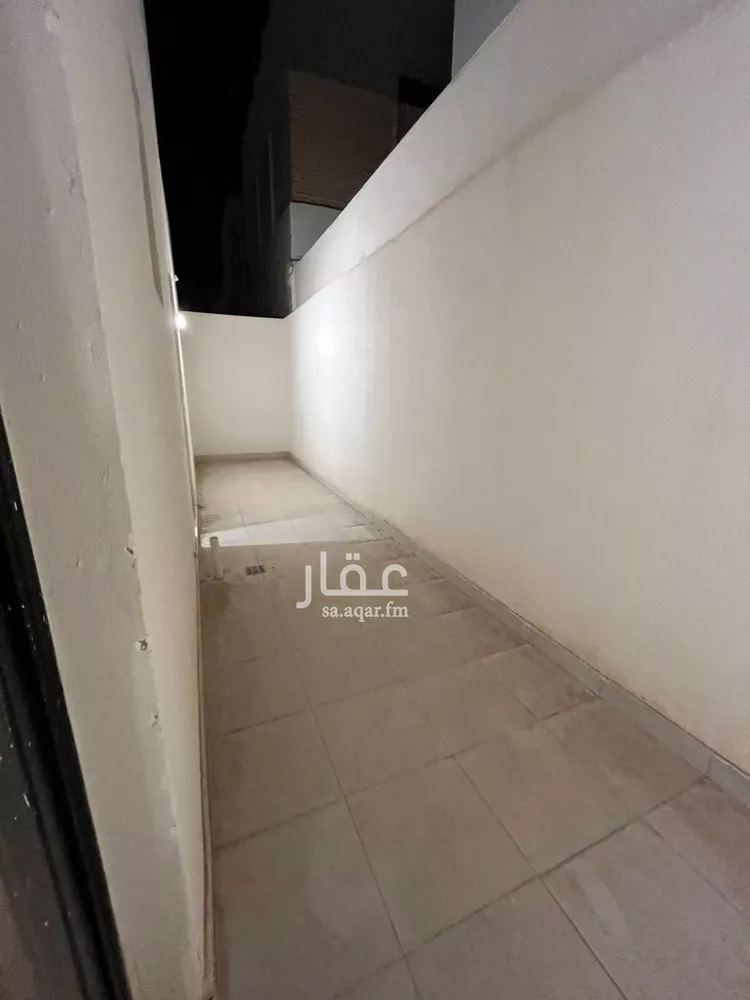 دور للبيع في شارع المقر, حي الحزم, مدينة الرياض, منطقة الرياض صورة 3