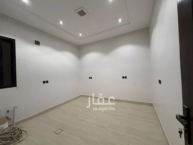 دور للبيع في شارع صالح بن أحمد الخريصي, حي طويق, مدينة الرياض, منطقة الرياض صورة 4