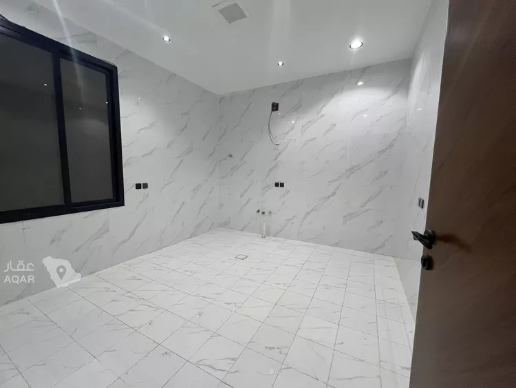 Floor for Sale in Riyadh Tuwaiq 2