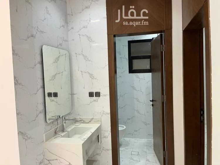 فيلا للبيع في شارع عبدالله مدهر, حي العوالي, مدينة الرياض, منطقة الرياض 11