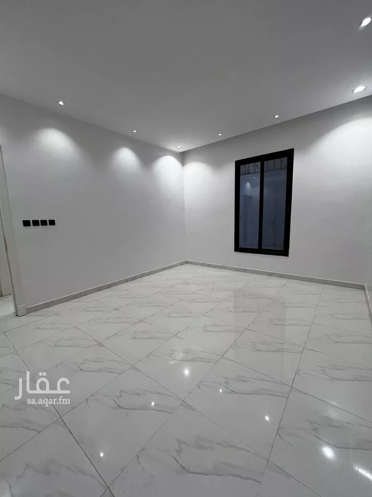 فيلا للبيع في شارع الإمام أبي طاهر, حي السويدي, مدينة الرياض, منطقة الرياض 10