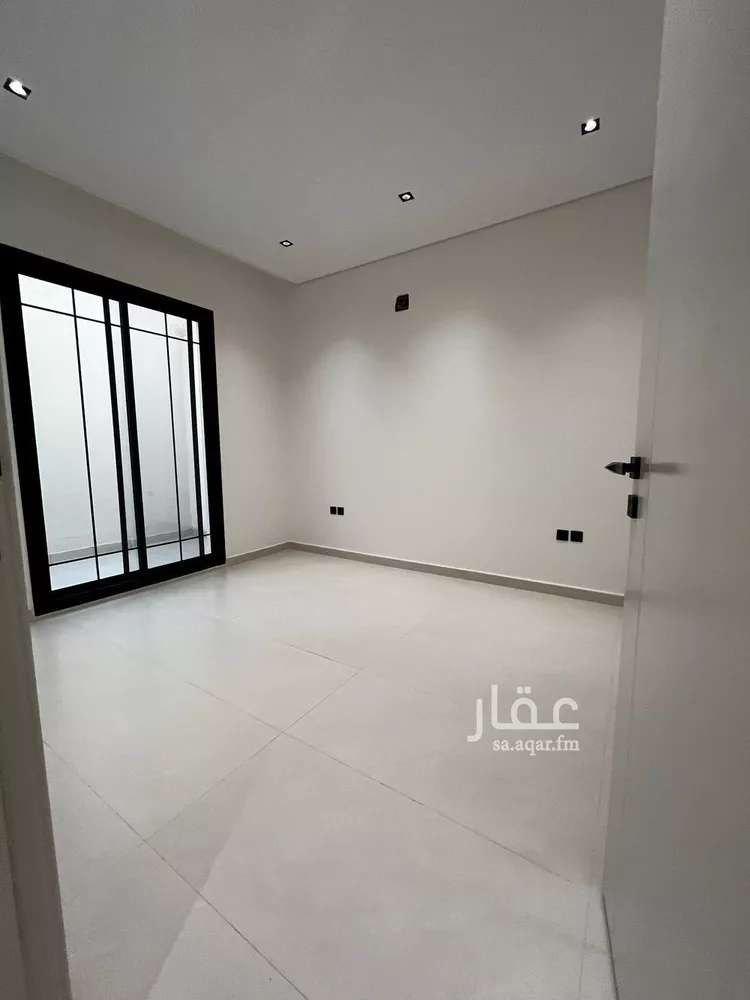 دور للبيع في شارع ابن عساكر, حي الدريهمية, مدينة الرياض, منطقة الرياض 24