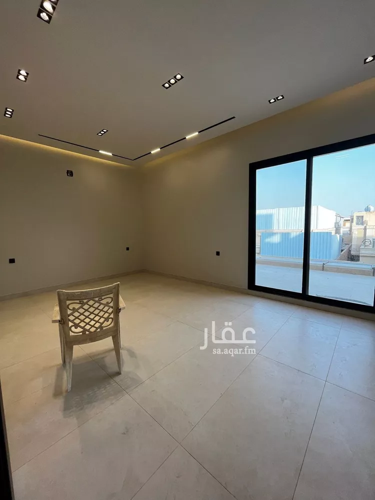 دور للبيع في شارع حريملاء, حي السويدي, مدينة الرياض, منطقة الرياض 8