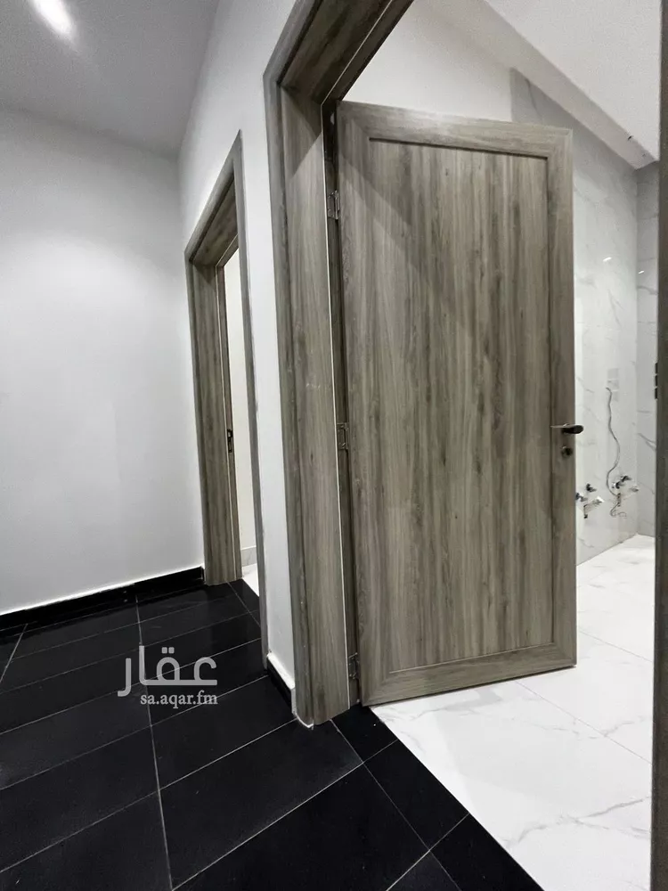 دور للبيع في شارع ام القصور, حي العريجاء الغربي, مدينة الرياض, منطقة الرياض صورة 2
