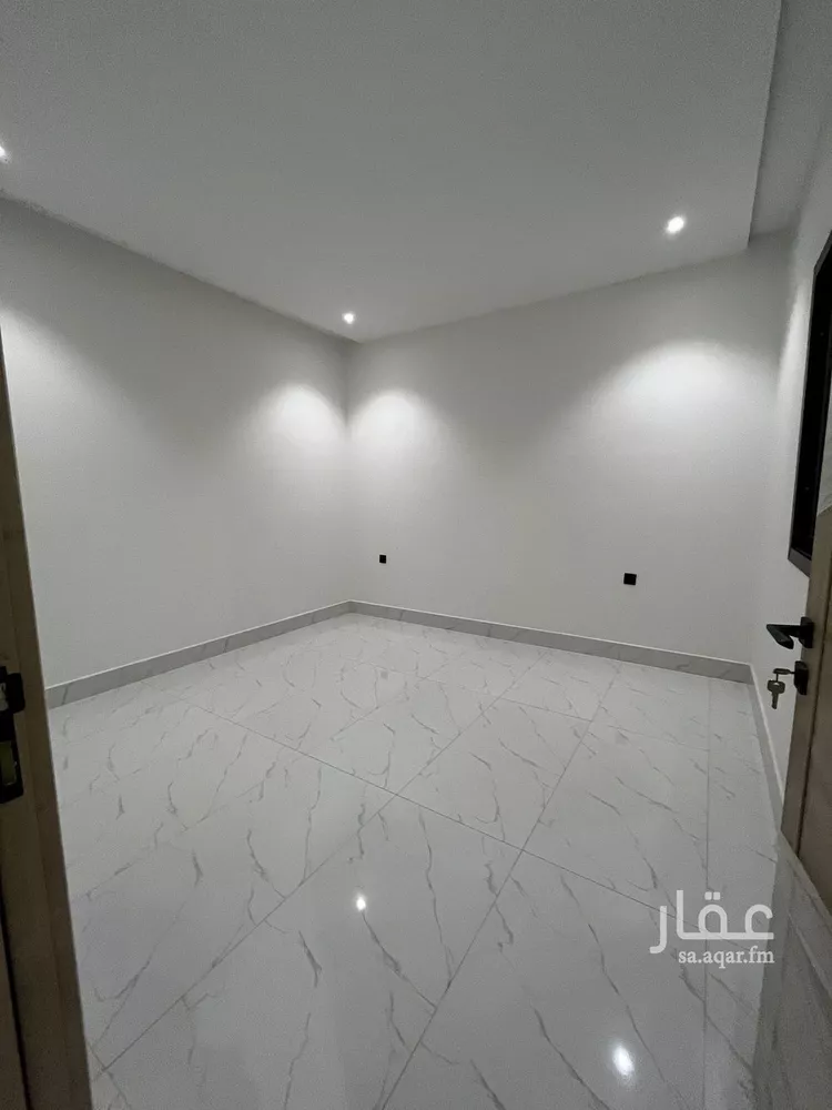 فيلا للبيع في شارع وادي مية, حي العريجاء الغربي, مدينة الرياض, منطقة الرياض صورة 2
