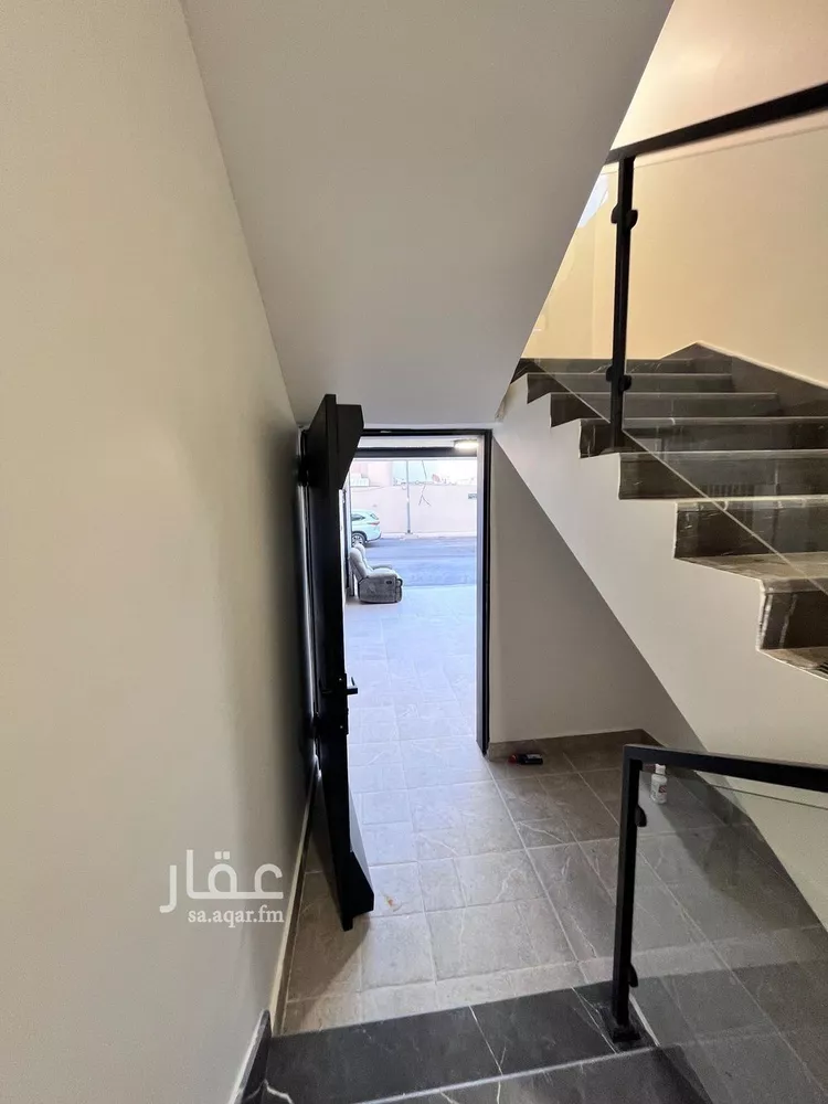 فيلا للبيع في شارع المعادي, حي الدريهمية, مدينة الرياض, منطقة الرياض 8