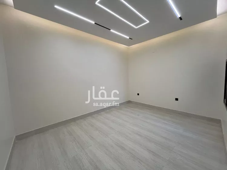 شقة للبيع في شارع المغيرة بن نوفل, حي عكاظ, مدينة الرياض, منطقة الرياض 7