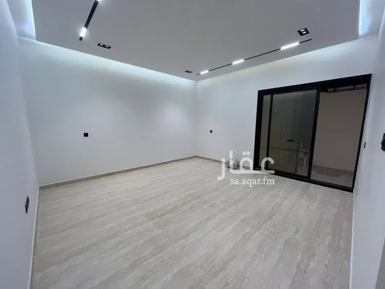 Floor for Sale in Riyadh Al Hazm 8