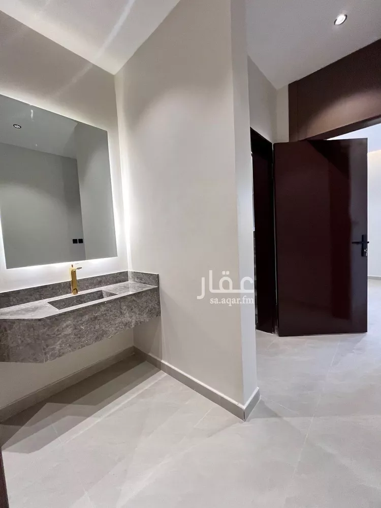 Floor for Sale in Riyadh As Suwaidi Al Gharabi 11