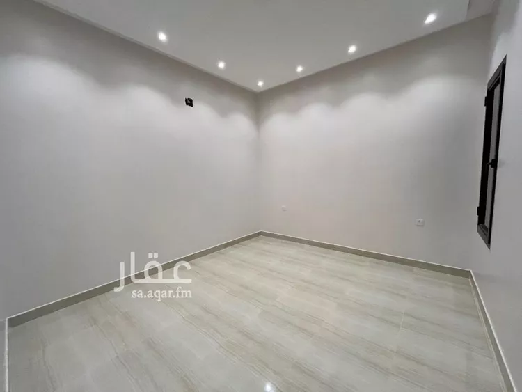 دور للبيع في شارع محمد ماجد كردي, حي بدر, مدينة الرياض, منطقة الرياض 11