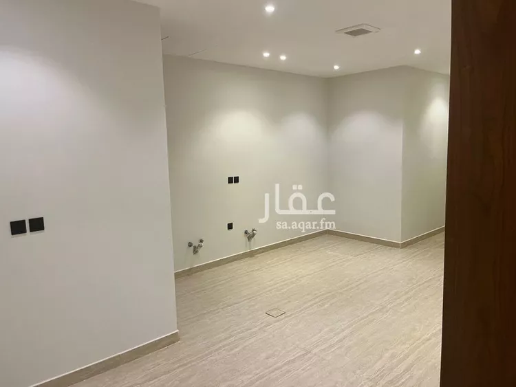 فيلا للبيع في شارع علي السنهوري, حي العوالي, مدينة الرياض, منطقة الرياض 18