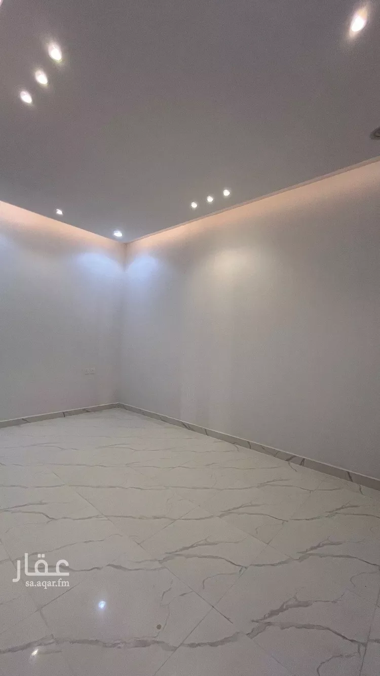 شقة للبيع في شارع وادي المياة, حي بدر, مدينة الرياض, منطقة الرياض 10