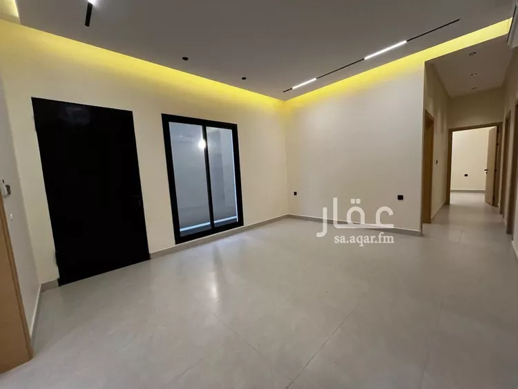 دور للبيع في شارع محمد القصري, حي سلطانة, مدينة الرياض, منطقة الرياض صورة 3