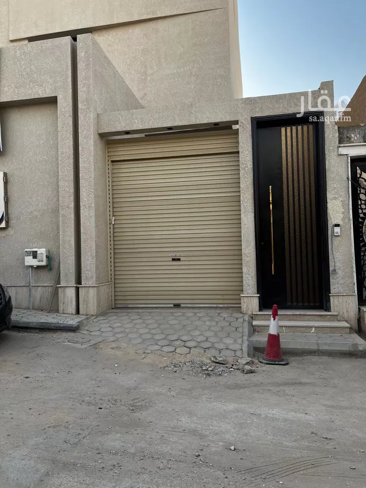 دور للبيع في شارع حريملاء, حي السويدي, مدينة الرياض, منطقة الرياض صورة 2