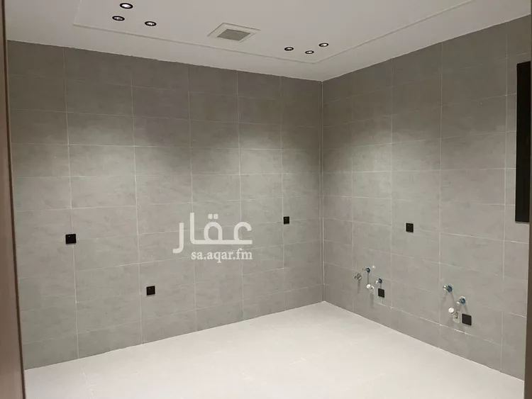 دور للبيع في شارع محمد المنتصر, حي طويق, مدينة الرياض, منطقة الرياض 14
