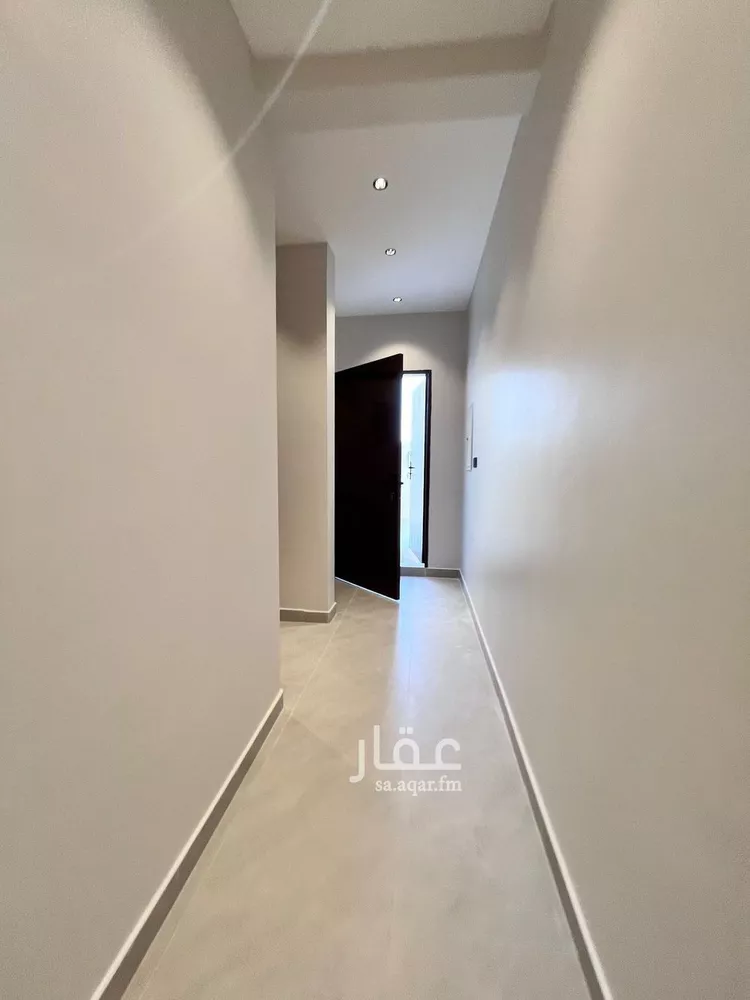 شقة للبيع في شارع صالح المحمود, حي السويدي الغربي, مدينة الرياض, منطقة الرياض صورة 3