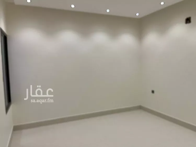 دور للبيع في شارع بلال بن رباح, حي طويق, مدينة الرياض, منطقة الرياض صورة 3