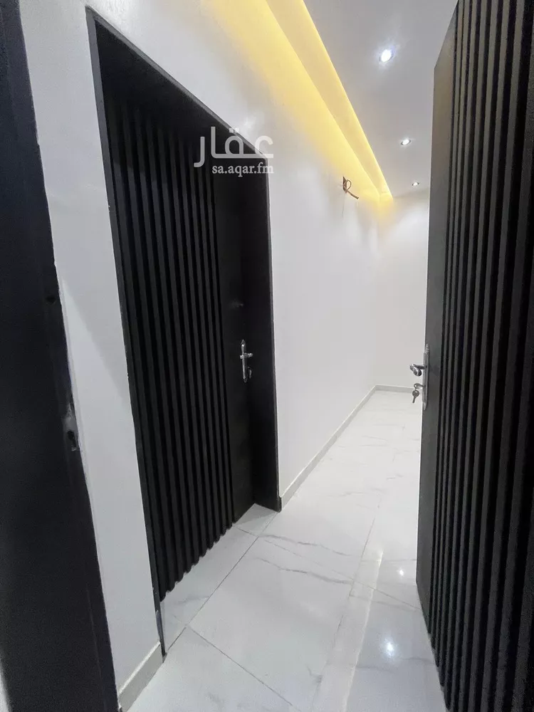 دور للبيع في شارع أحمد الطيالسي, حي السويدي, مدينة الرياض, منطقة الرياض صورة 4