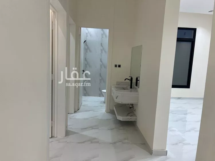 شقة للبيع في شارع أبي بكر بن حسين العيدروس, حي العوالي, مدينة الرياض, منطقة الرياض 19