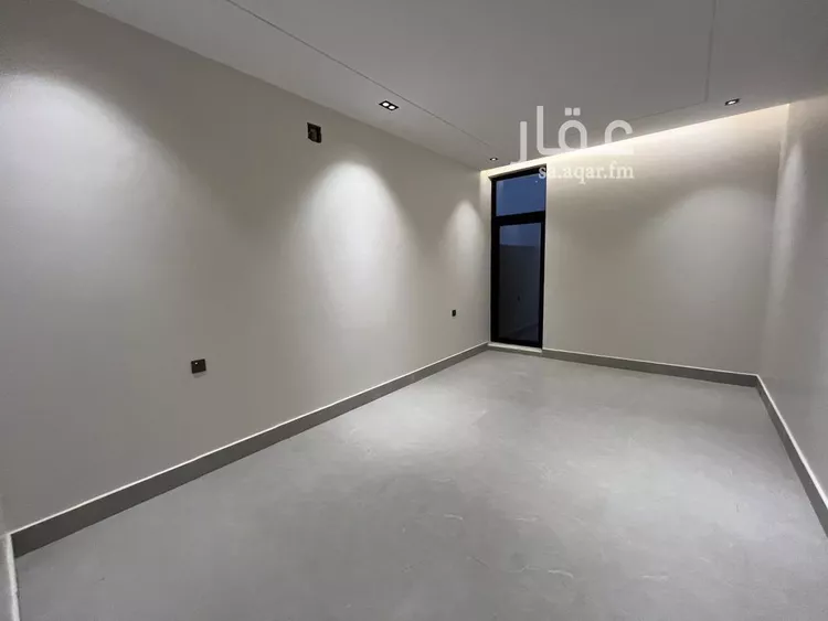 Floor for Sale in Riyadh Dirab 10
