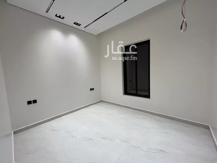 دور للبيع في شارع محيي الدين النيسابوري, حي بدر, مدينة الرياض, منطقة الرياض صورة 3