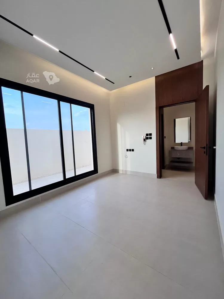 شقة للبيع في شارع لبابة البغدادية, حي السويدي الغربي, مدينة الرياض, منطقة الرياض صورة 2