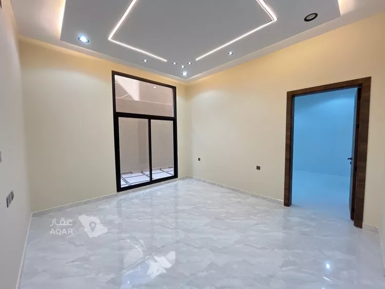 Villa for Sale in Riyadh Badr 8