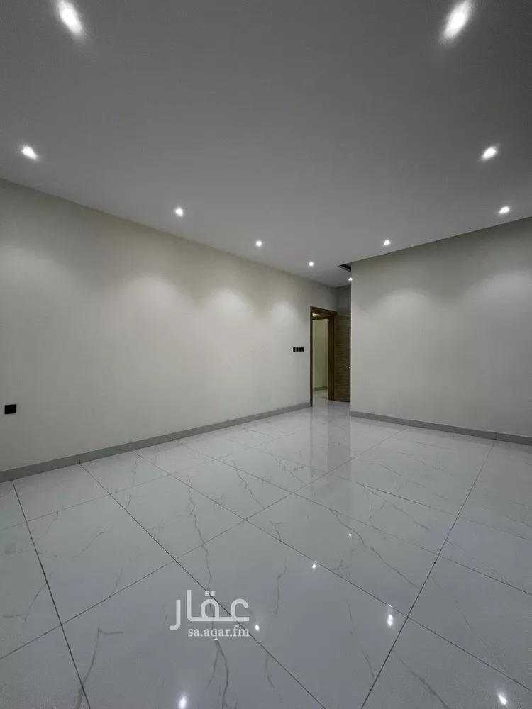 دور للبيع في شارع غلام الخزانة, حي ظهرة البديعة, مدينة الرياض, منطقة الرياض 8