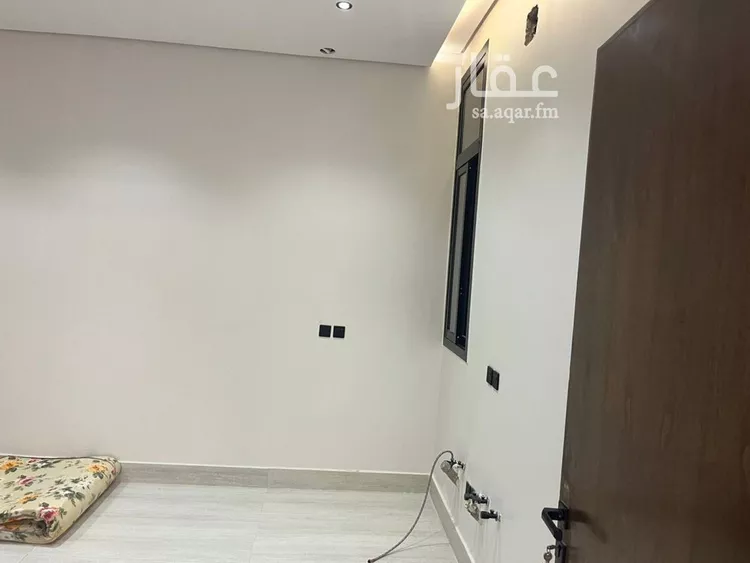 Floor for Sale in Riyadh Tuwaiq 8