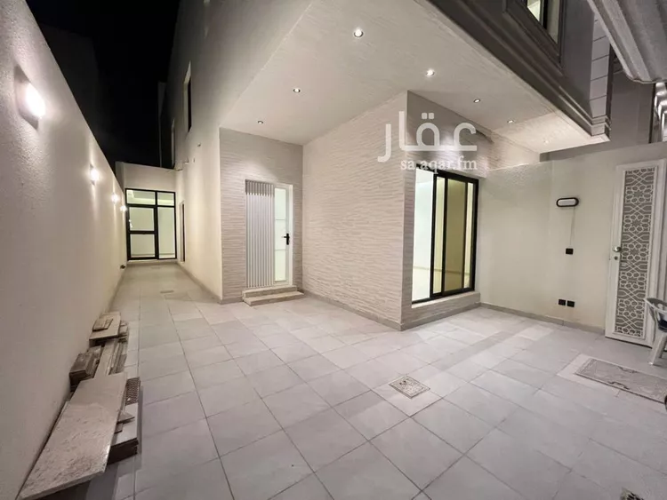 دور للبيع في شارع المقر, حي الحزم, مدينة الرياض, منطقة الرياض صورة 2