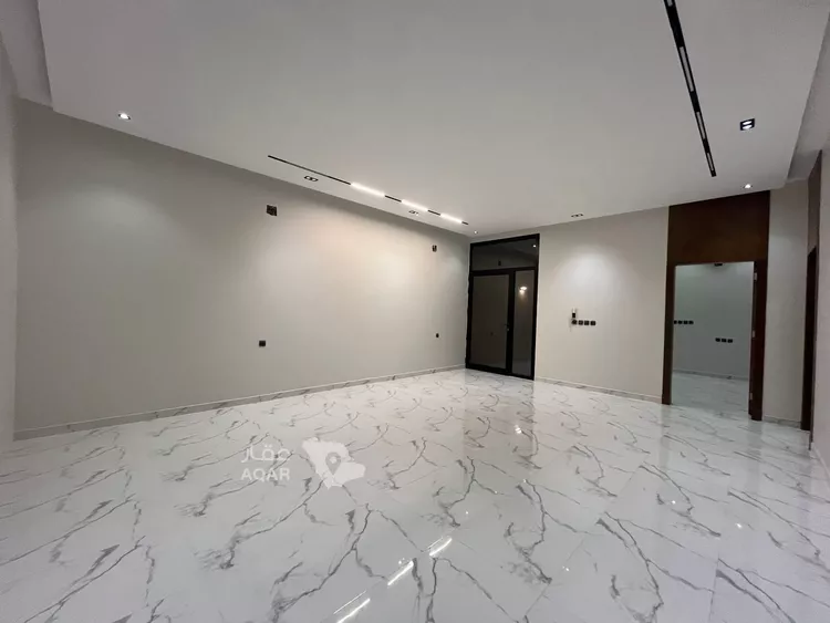 Floor for Sale in Riyadh Tuwaiq