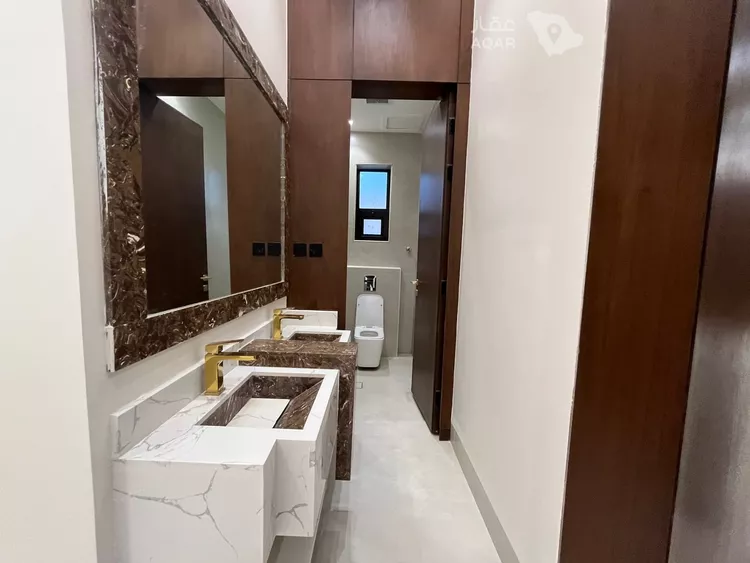 Floor for Sale in Riyadh Dhahrat Namar 7