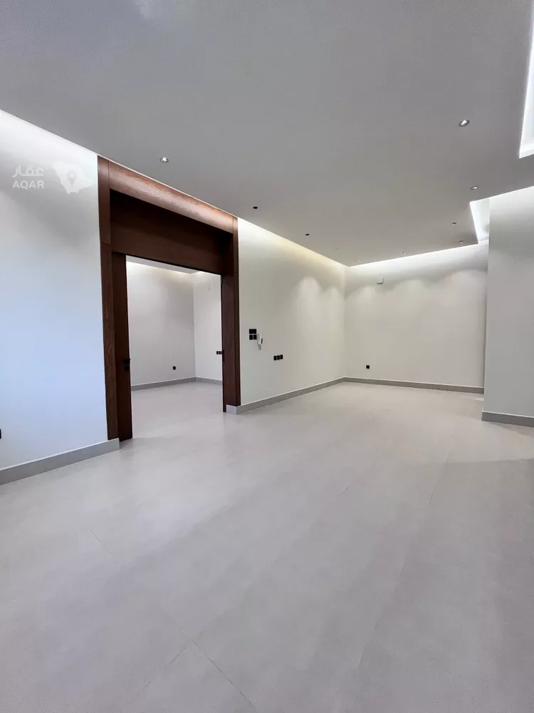 Floor for Sale in Riyadh As Suwaidi Al Gharabi 13