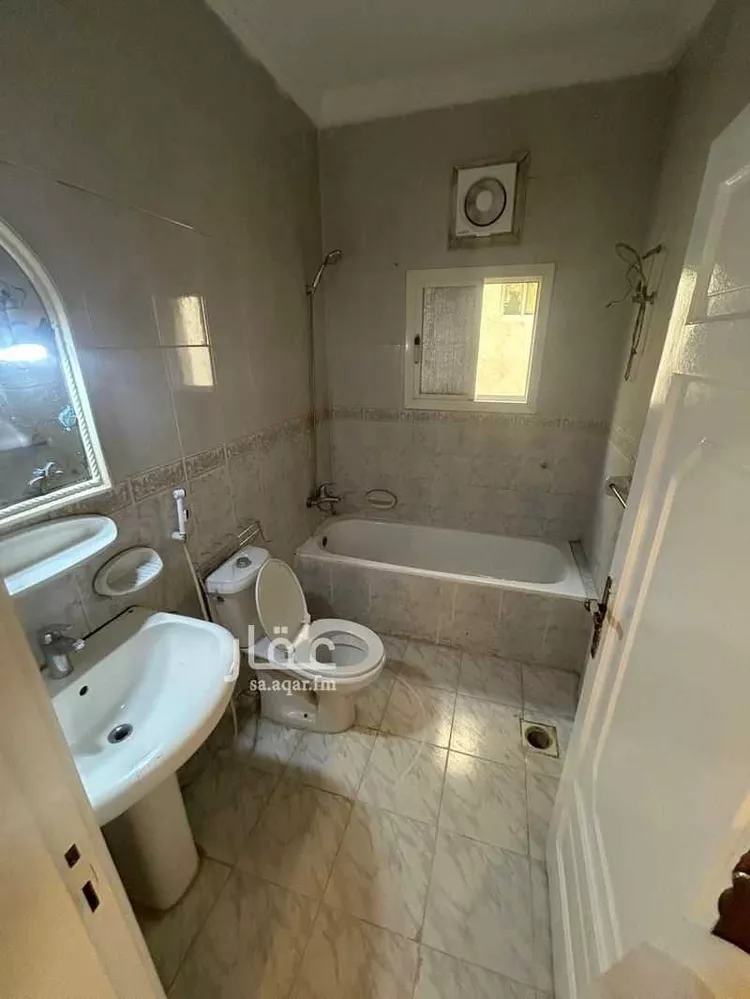 شقة للإيجار في شارع وادي وج, حي العزيزية, مدينة جدة, منطقة مكة المكرمة صورة 5