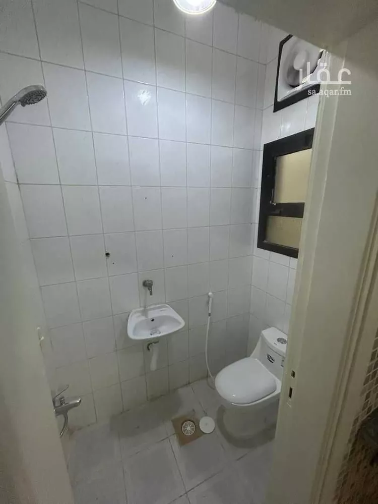 عمارة للبيع في شارع حنيفة ابو حزيم, حي النزهة, مدينة جدة, منطقة مكة المكرمة 7