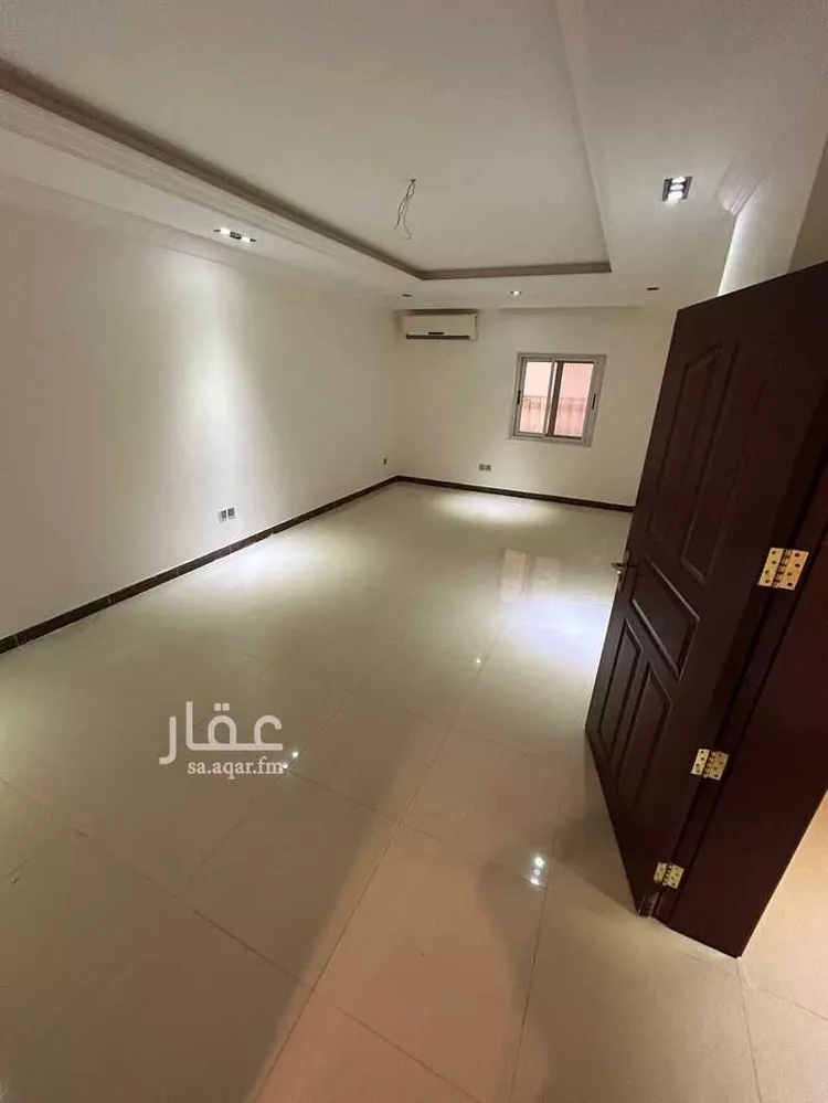 شقة للإيجار في شارع إبن العديم, حي المروة, مدينة جدة, منطقة مكة المكرمة صورة 3