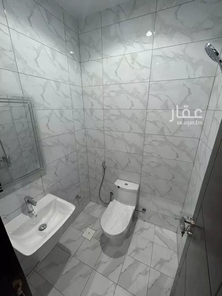 فيلا للإيجار في شارع أبوبكر بن علي, حي الياقوت, مدينة جدة, منطقة مكة المكرمة صورة 4