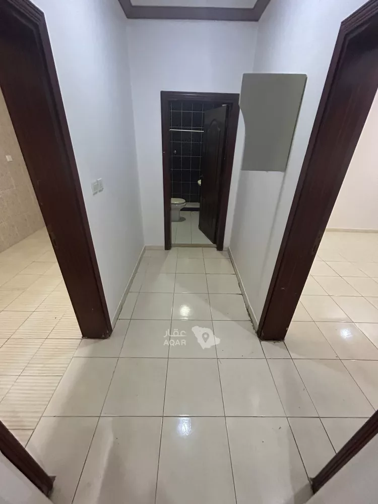 شقة للإيجار في شارع جعفر بن الزبير, حي الشرفية, مدينة جدة, منطقة مكة المكرمة 4