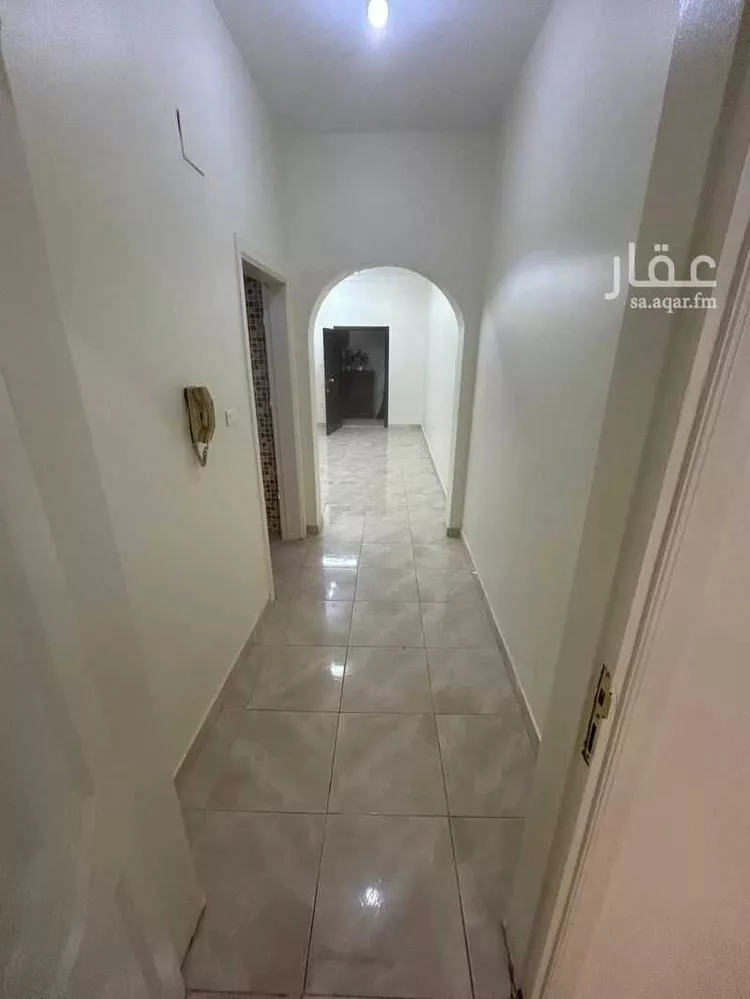 عمارة للبيع في شارع حنيفة ابو حزيم, حي النزهة, مدينة جدة, منطقة مكة المكرمة صورة 3