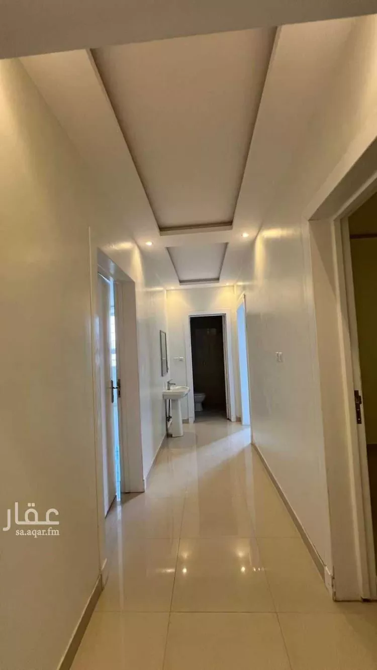 شقة للبيع في شارع عسير ، حي ظهرة لبن ، الرياض ، منطقة الرياض صورة 2
