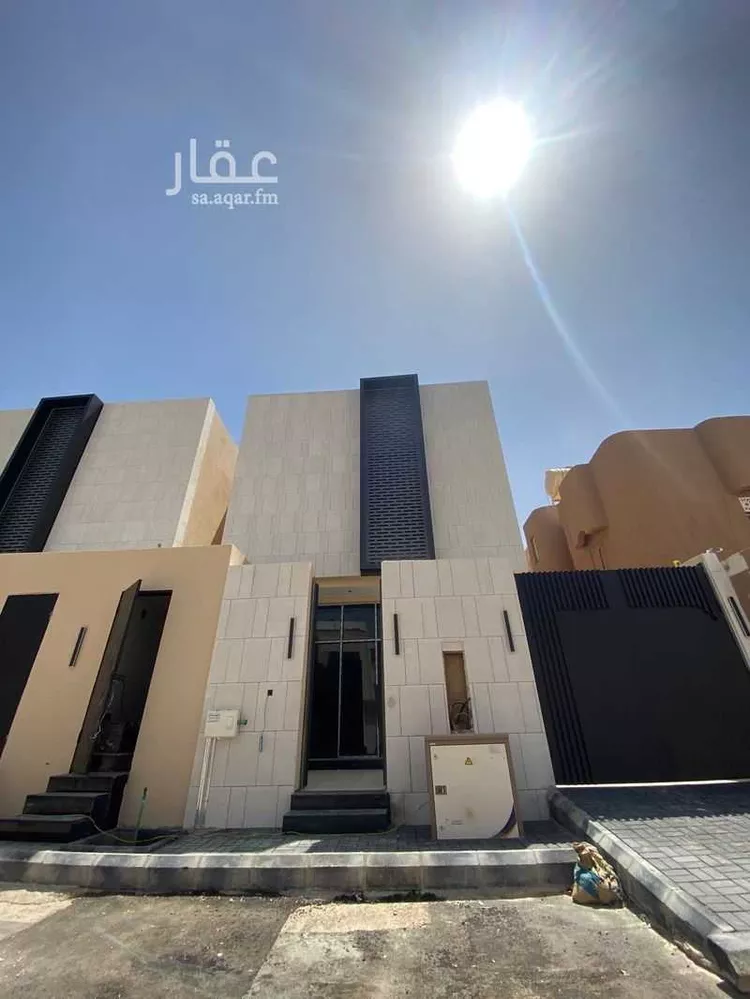 فيلا للبيع في شارع مطرف الهلالي, حي الملك فيصل, مدينة الرياض, منطقة الرياض صورة 4