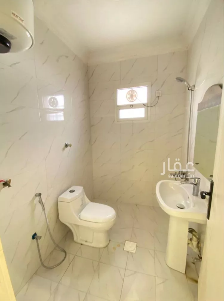 شقة للإيجار في شارع التحلية, حي العقيق, مدينة الرياض, منطقة الرياض صورة 5